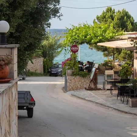 Vaso Alykanas Aparthotel *