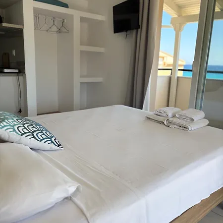 Vaso Alykanas Apartahotel 3*