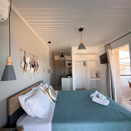 Apartahotel Vaso Alykanas 3*